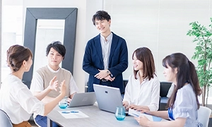 オリジナルの社内報 プラットフォーム構築